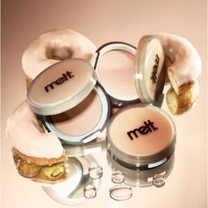 Melt Cosmetics Finishing Powder